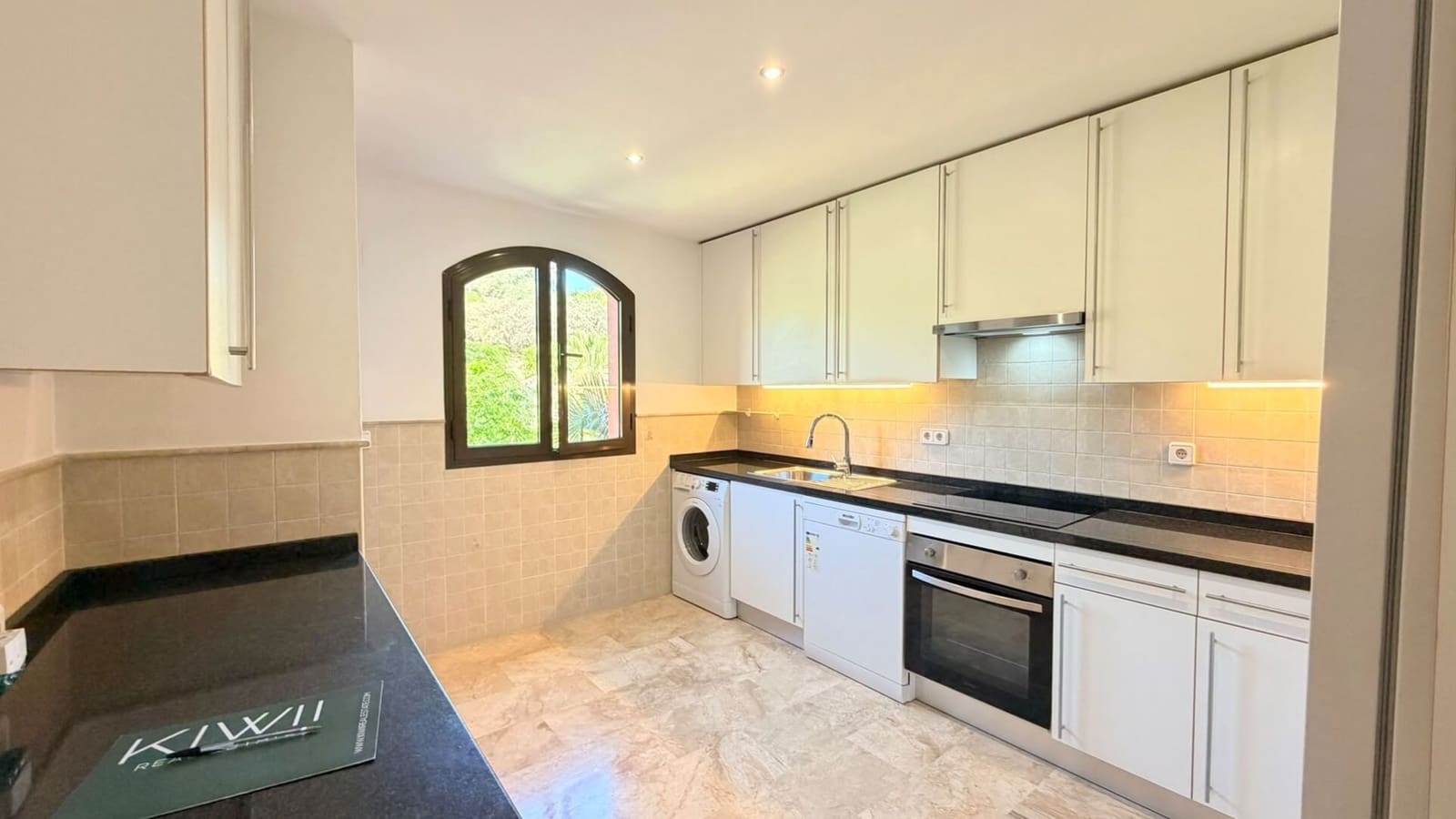 3 camera da letto Attico in vendita in Estepona con piscina garage - 424.990 € (Rif: 9933626)