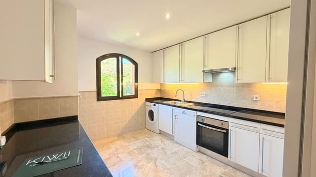 3 camera da letto Attico in vendita in Estepona con piscina garage - 424.990 € (Rif: 9933626)