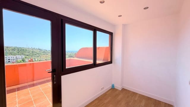 3 camera da letto Attico in vendita in Estepona con piscina garage - 424.990 € (Rif: 9933626)