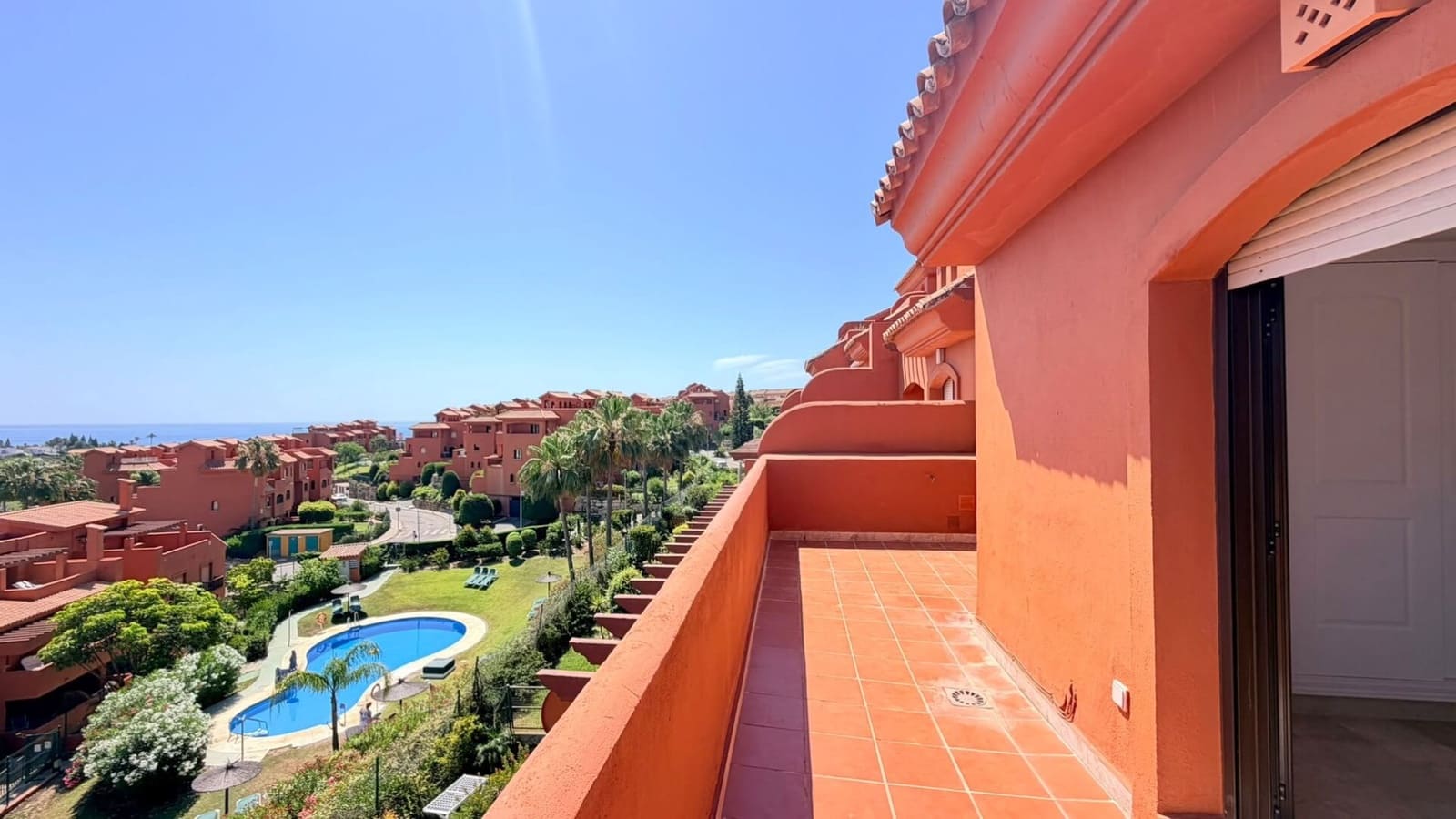3 camera da letto Attico in vendita in Estepona con piscina garage - 424.990 € (Rif: 9933626)