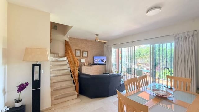 3 soverom Leilighet til salgs i La Duquesa / Puerto de la Duquesa, Manilva med svømmebasseng garasje - € 299 000 (Ref: 9951982)