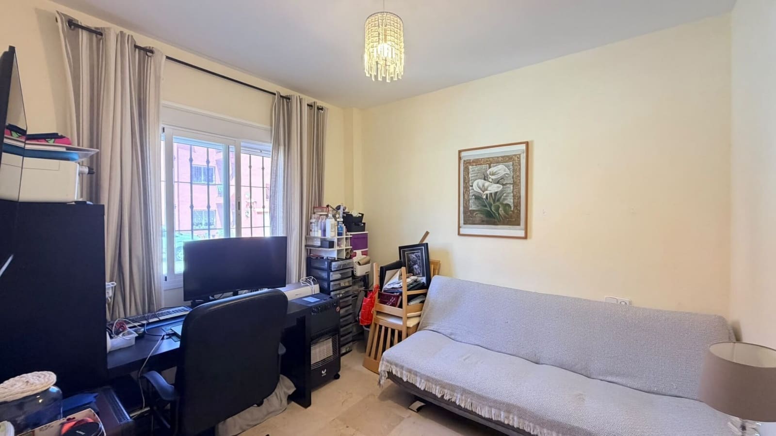 3 makuuhuone Huoneisto myytävänä paikassa La Duquesa / Puerto de la Duquesa mukana uima-altaan 
autotalli - 299 000 € (Ref: 9951982)