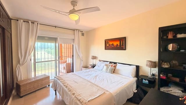 3 soverom Leilighet til salgs i La Duquesa / Puerto de la Duquesa, Manilva med svømmebasseng garasje - € 299 000 (Ref: 9951982)