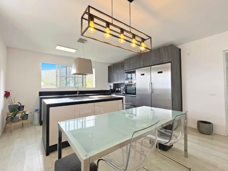 3 makuuhuone Huvila myytävänä paikassa El Sauzal - 495 000 € (Ref: 10023801)