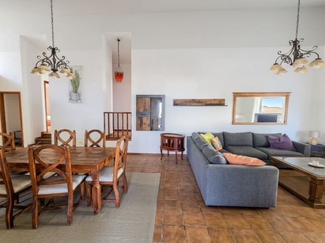 3 makuuhuone Huvila myytävänä paikassa El Sauzal - 620 000 € (Ref: 10023803)