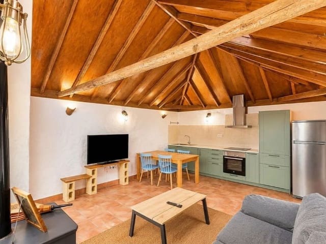 2 makuuhuone Huvila myytävänä paikassa Icod de los Vinos - 320 000 € (Ref: 10023805)