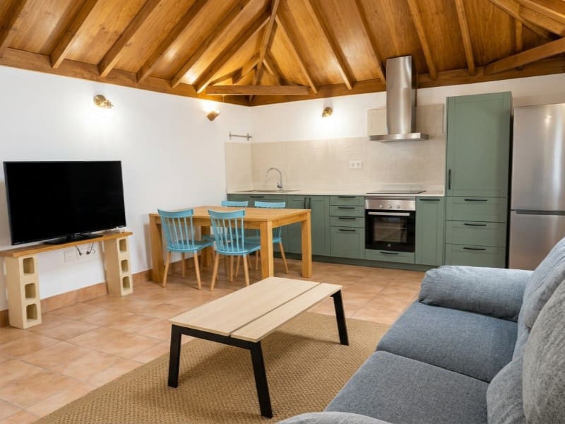 2 makuuhuone Huvila myytävänä paikassa Icod de los Vinos - 320 000 € (Ref: 10023805)