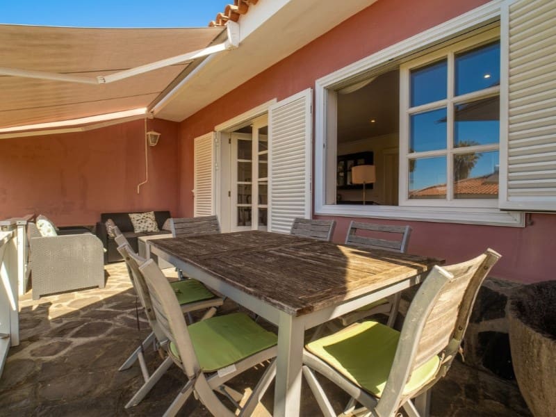 3 bedroom Villa for sale in Puerto de la Cruz - € 690,000 (Ref: 10054918)
