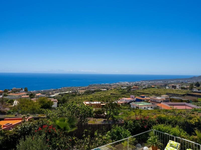 3 bedroom Finca/Country House for sale in Araya with pool - € 580,000 (Ref: 10133176)