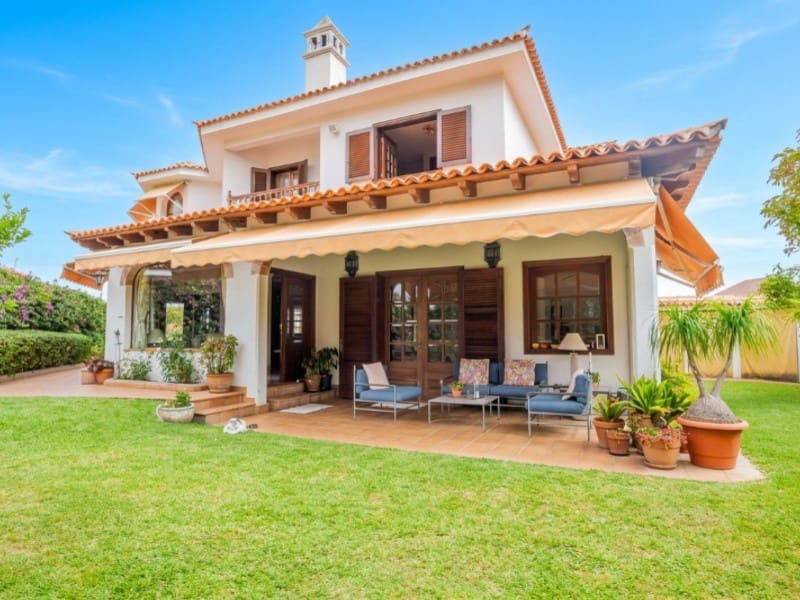 4 chambre Villa/Maison à vendre à Puerto de la Cruz avec garage - 880 000 € (Ref: 10133178)