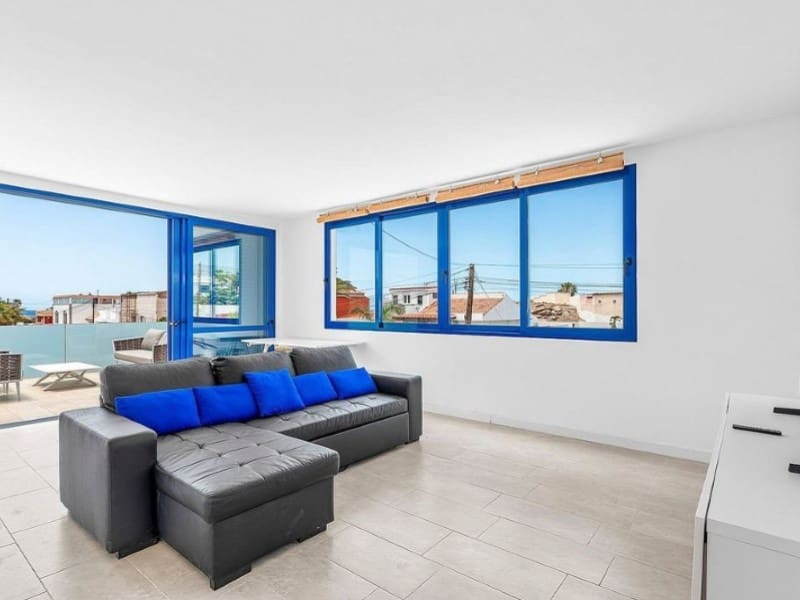 4 slaapkamer Villa te koop in Los Abrigos - € 699.000 (Ref: 10146736)