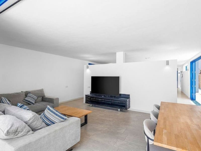 4 slaapkamer Villa te koop in Los Abrigos - € 699.000 (Ref: 10146736)
