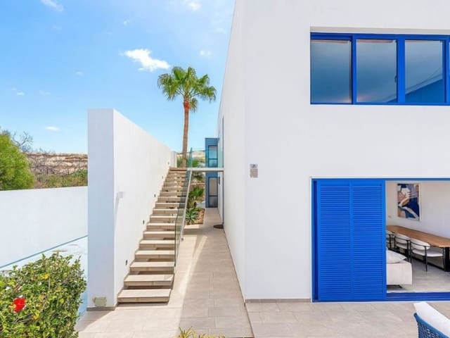 4 slaapkamer Villa te koop in Los Abrigos, Granadilla de Abona - € 699.000 (Ref: 10146736)