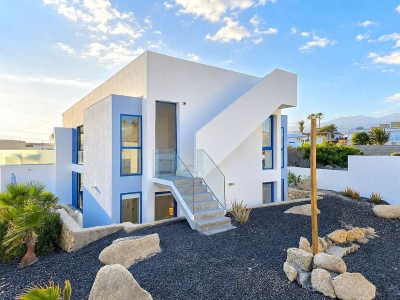 4 slaapkamer Villa te koop in Los Abrigos - € 699.000 (Ref: 10146736)