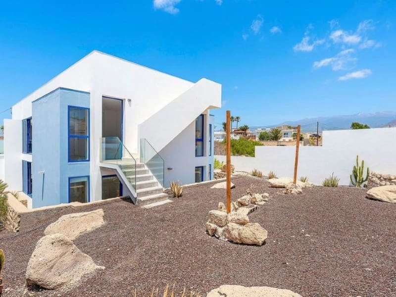 4 slaapkamer Villa te koop in Los Abrigos - € 699.000 (Ref: 10146736)