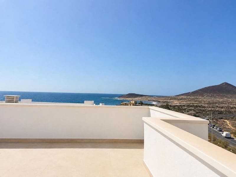 Lägenhet till salu i El Medano med pool garage - 479 000 € (Ref: 10146737)