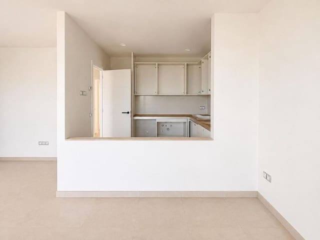 Lejlighed til salg i El Medano, Granadilla de Abona med swimmingpool garage - € 479.000 (Ref: 10146737)