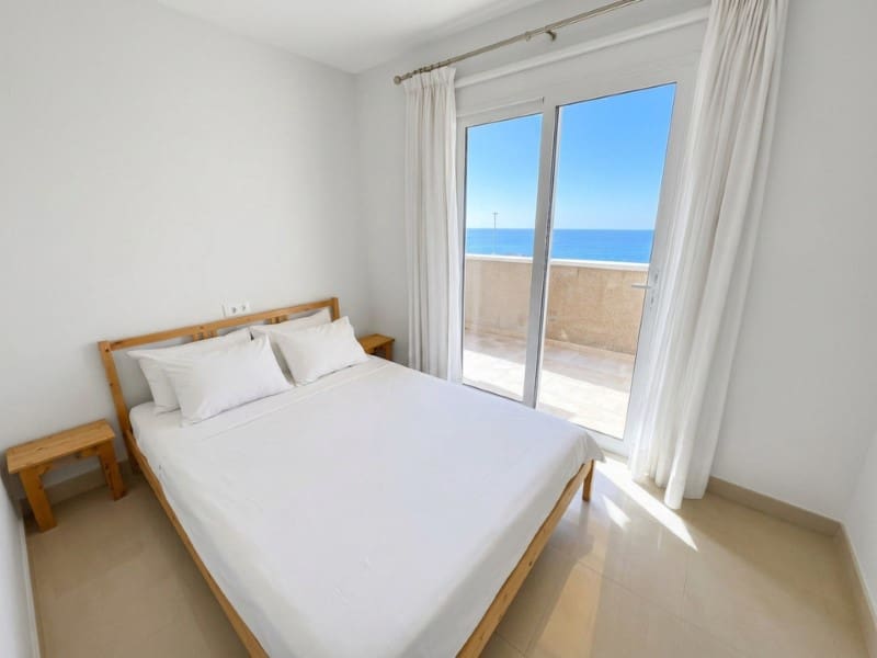 2 soveværelse Lejlighed til salg i Los Cristianos med garage - € 698.000 (Ref: 10151093)