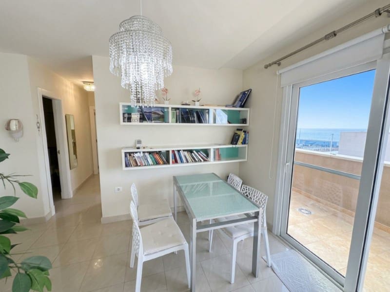 2 soveværelse Lejlighed til salg i Los Cristianos med garage - € 698.000 (Ref: 10151093)