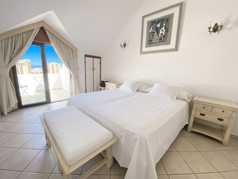 3 soverom Leilighet til salgs i Los Cristianos med svømmebasseng - € 735 000 (Ref: 10151094)