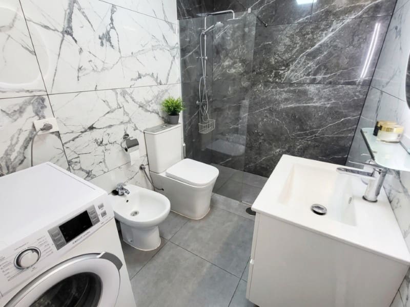 2 bedroom Apartment for sale in Costa del Silencio with pool - € 269,500 (Ref: 10151097)