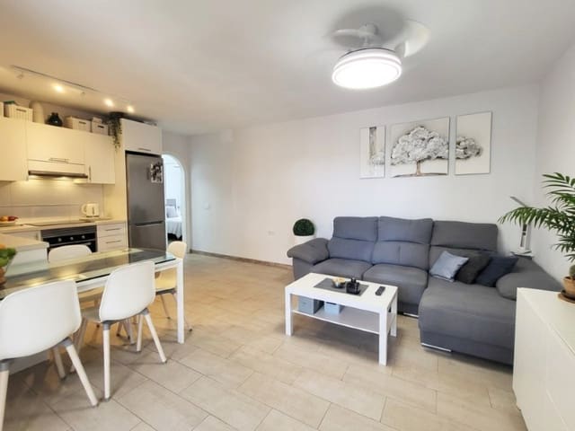 2 soveværelse Lejlighed til salg i Costa del Silencio, Arona med swimmingpool - € 269.500 (Ref: 10151097)