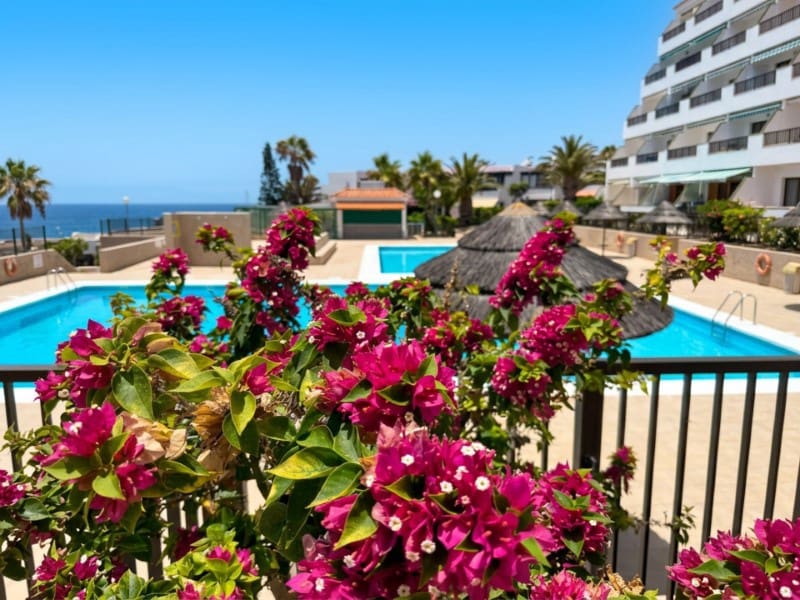 2 bedroom Apartment for sale in Costa del Silencio with pool - € 269,500 (Ref: 10151097)