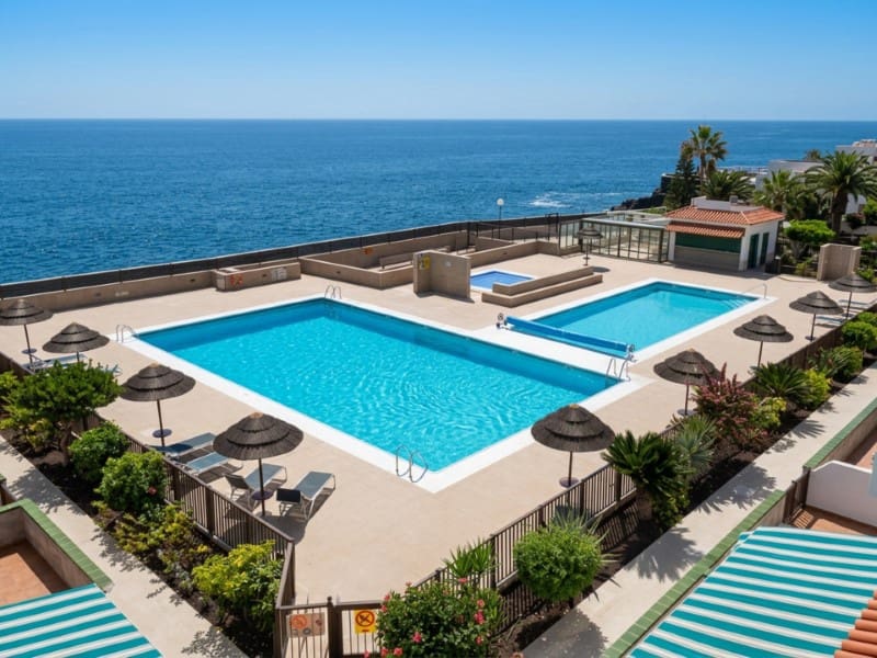 2 bedroom Apartment for sale in Costa del Silencio with pool - € 269,500 (Ref: 10151097)