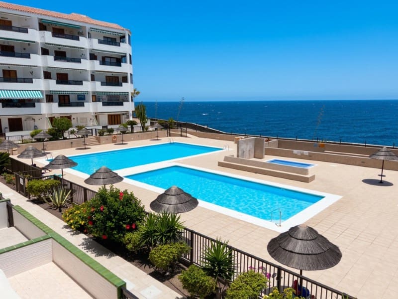 2 bedroom Apartment for sale in Costa del Silencio with pool - € 269,500 (Ref: 10151097)