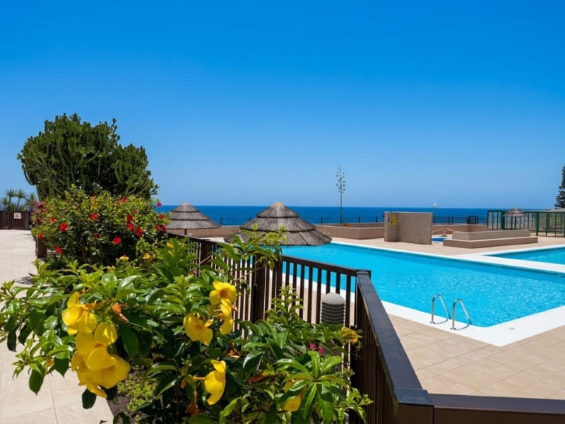2 bedroom Apartment for sale in Costa del Silencio with pool - € 269,500 (Ref: 10151097)