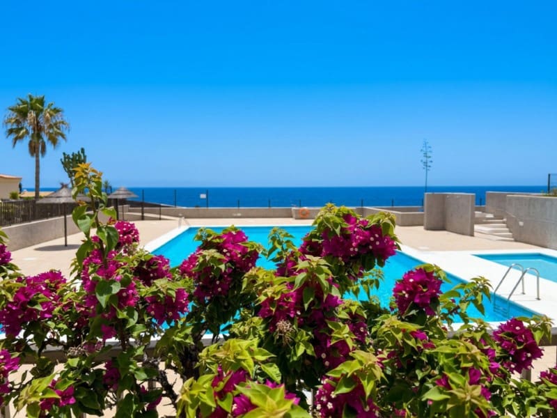2 bedroom Apartment for sale in Costa del Silencio with pool - € 269,500 (Ref: 10151097)