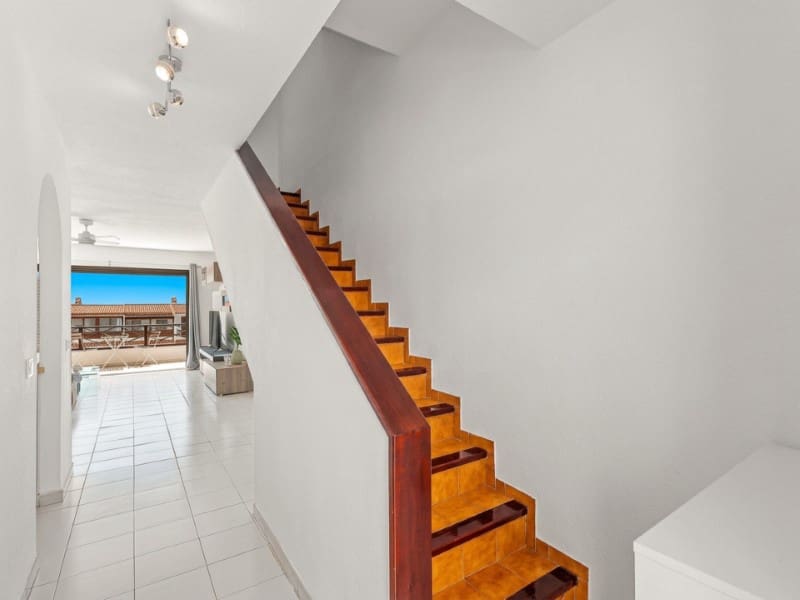 2 bedroom Apartment for sale in Costa del Silencio with pool - € 299,000 (Ref: 10151099)