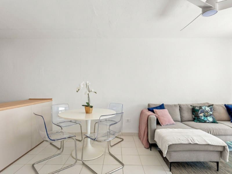 2 bedroom Apartment for sale in Costa del Silencio with pool - € 299,000 (Ref: 10151099)