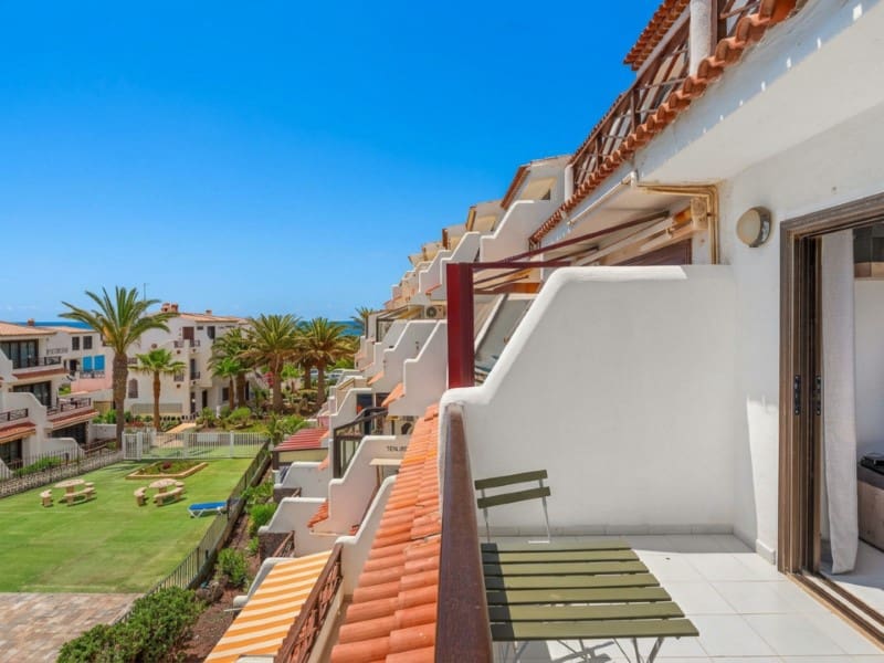 2 bedroom Apartment for sale in Costa del Silencio with pool - € 299,000 (Ref: 10151099)