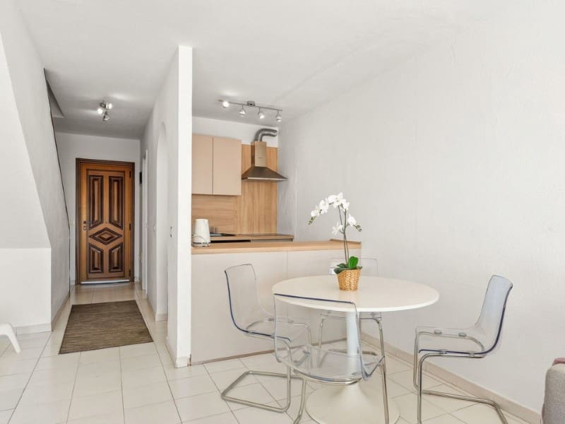 2 bedroom Apartment for sale in Costa del Silencio with pool - € 299,000 (Ref: 10151099)