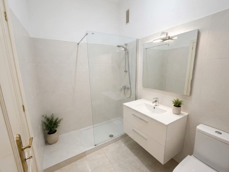 2 bedroom Apartment for sale in Costa del Silencio with pool - € 285,000 (Ref: 10151100)