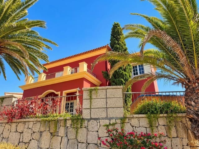 5 soverom Villa til salgs i Chayofa, Arona med garasje - € 950 000 (Ref: 10151101)