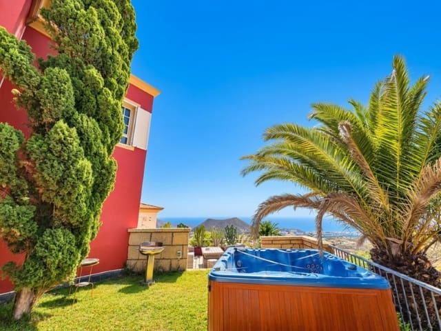 5 soverom Villa til salgs i Chayofa, Arona med garasje - € 950 000 (Ref: 10151101)