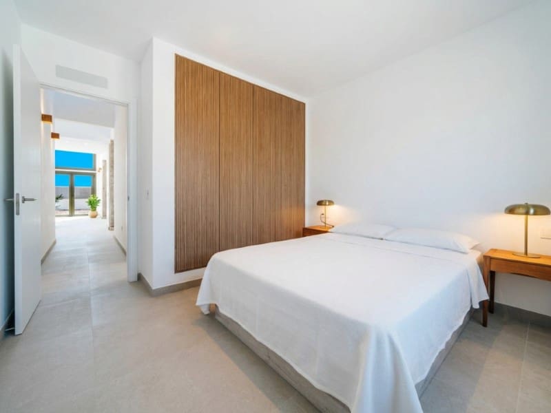 3 soveværelse Villa til salg i El Medano med swimmingpool - € 1.100.000 (Ref: 10151102)