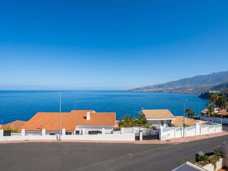 4 chambre Villa/Maison à vendre à Radazul avec garage - 395 000 € (Ref: 10151104)
