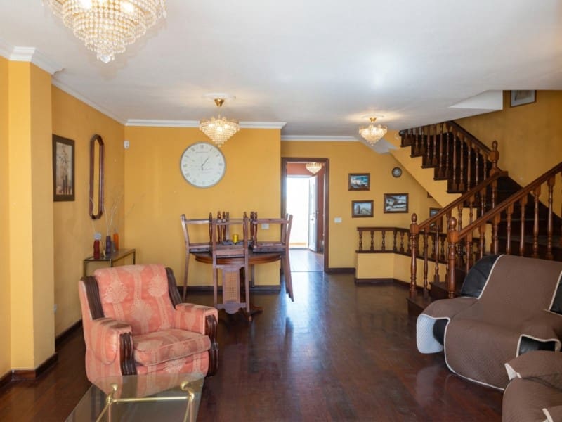 4 chambre Villa/Maison à vendre à Radazul avec garage - 395 000 € (Ref: 10151104)