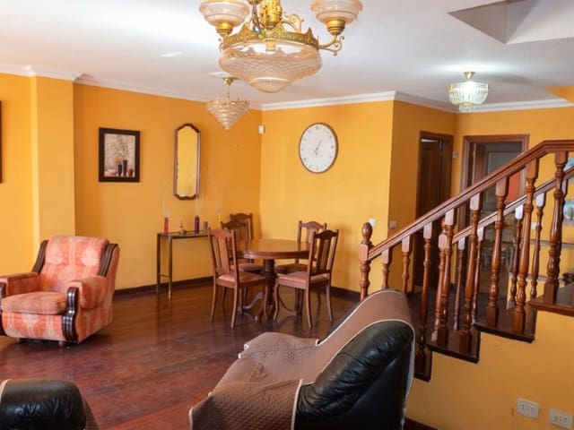 4 chambre Villa/Maison à vendre à Radazul, El Rosario avec garage - 395 000 € (Ref: 10151104)
