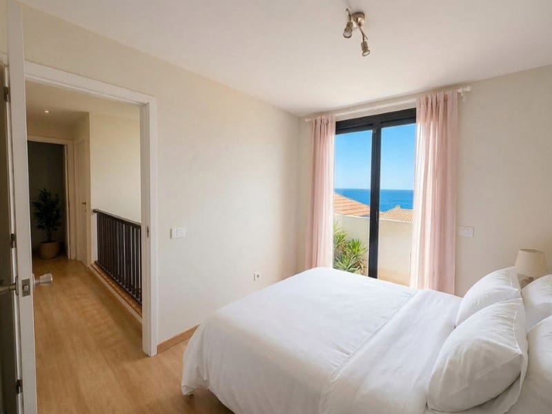 4 chambre Villa/Maison à vendre à Radazul avec garage - 497 000 € (Ref: 10151105)
