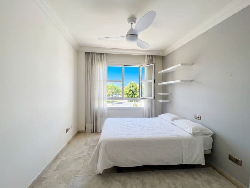 Apartment for sale in Santa Cruz de Tenerife with garage - € 528,000 (Ref: 10151107)