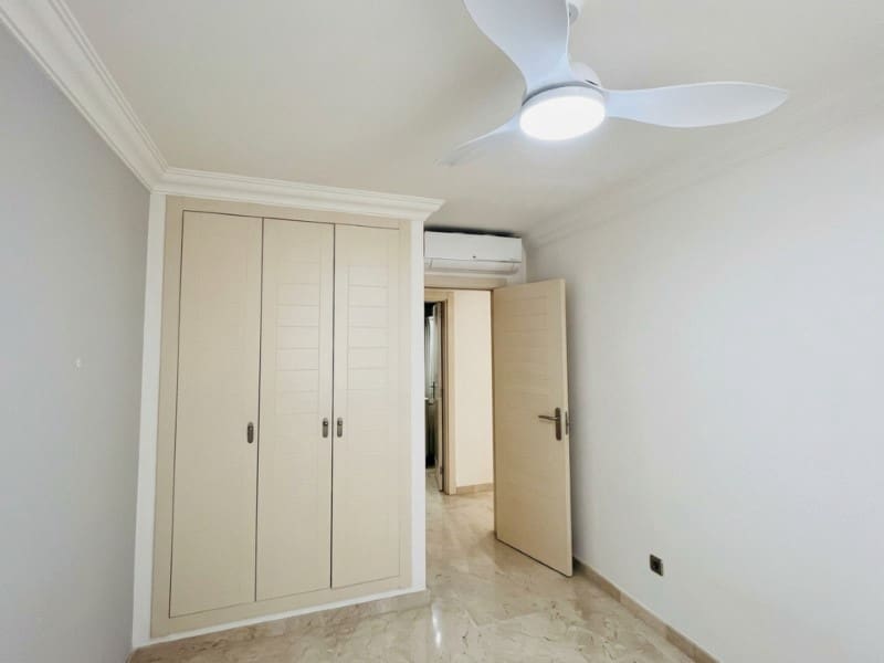 Apartment for sale in Santa Cruz de Tenerife with garage - € 528,000 (Ref: 10151107)
