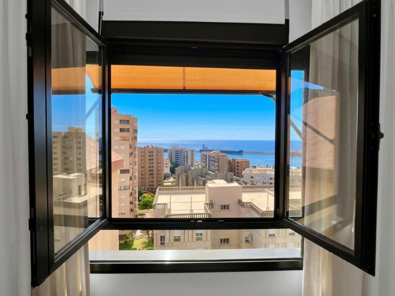 Apartment for sale in Santa Cruz de Tenerife with garage - € 528,000 (Ref: 10151107)