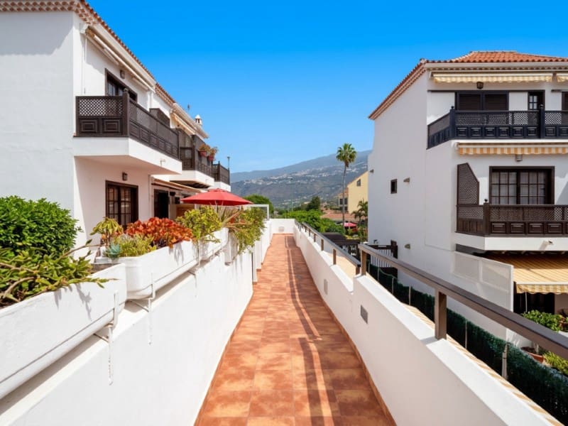 1 quarto Apartamento para venda em Puerto de la Cruz com piscina - 220 000 € (Ref: 10151108)