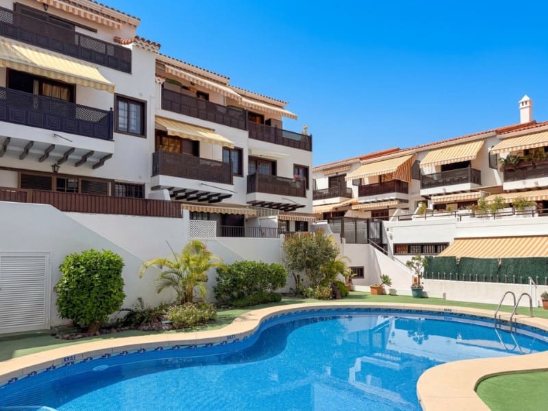 1 quarto Apartamento para venda em Puerto de la Cruz com piscina - 220 000 € (Ref: 10151108)