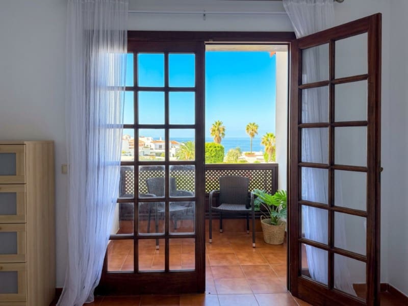 1 quarto Apartamento para venda em Puerto de la Cruz com piscina - 220 000 € (Ref: 10151108)