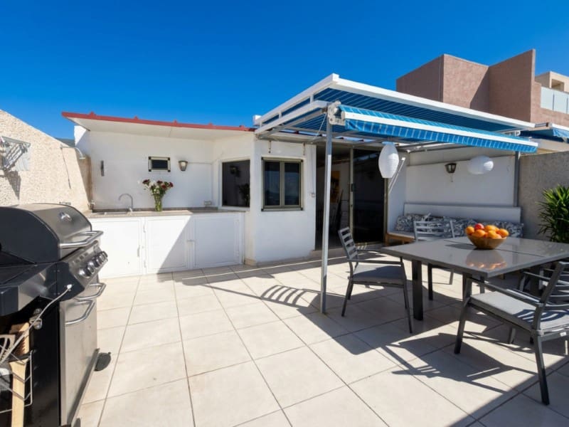 2 bedroom Apartment for sale in Alcala with pool - € 425,000 (Ref: 10151109)